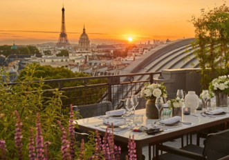jantar em paris